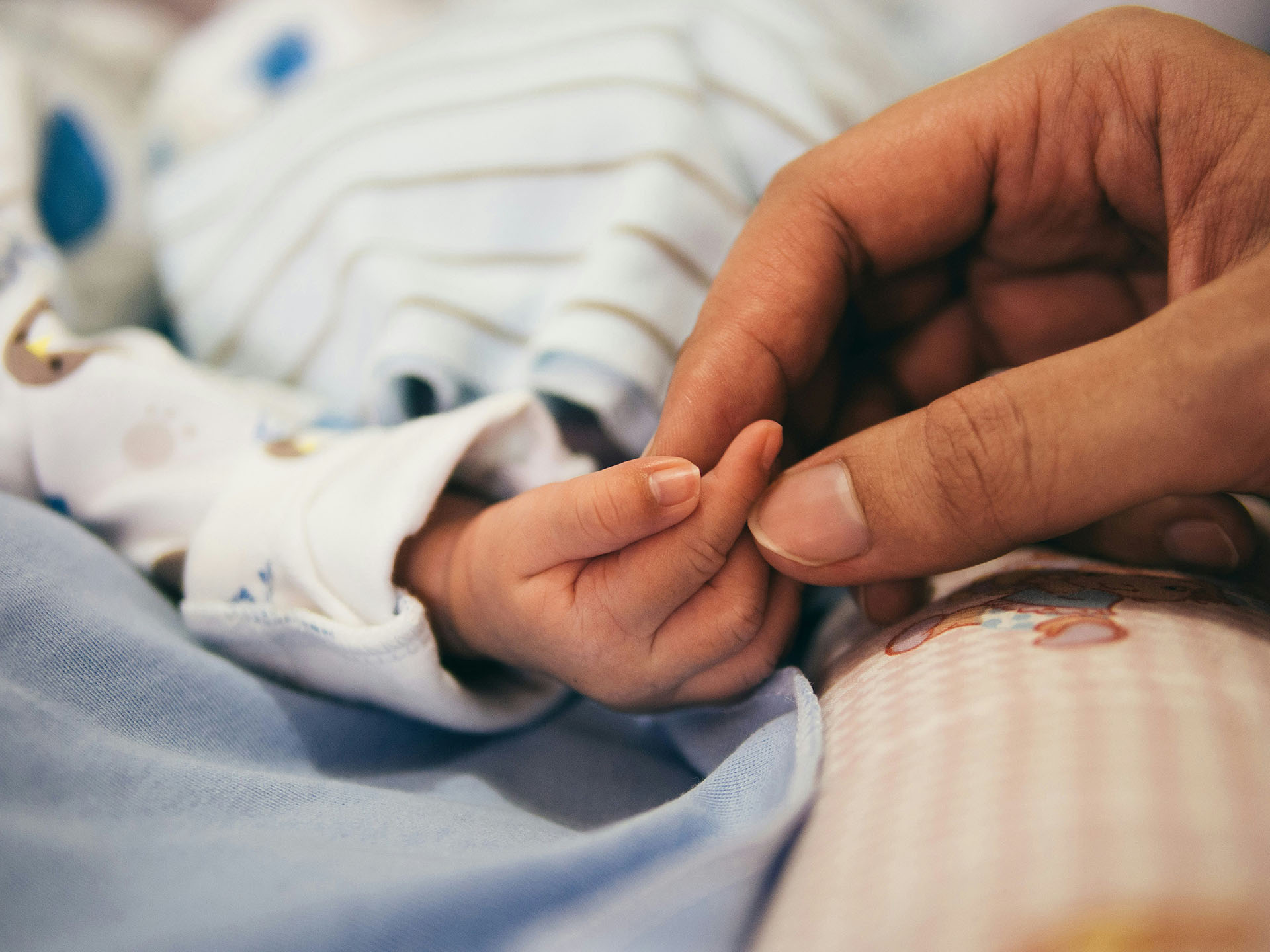Begleitung von Kindern durch Dr. Peter Jörgl.